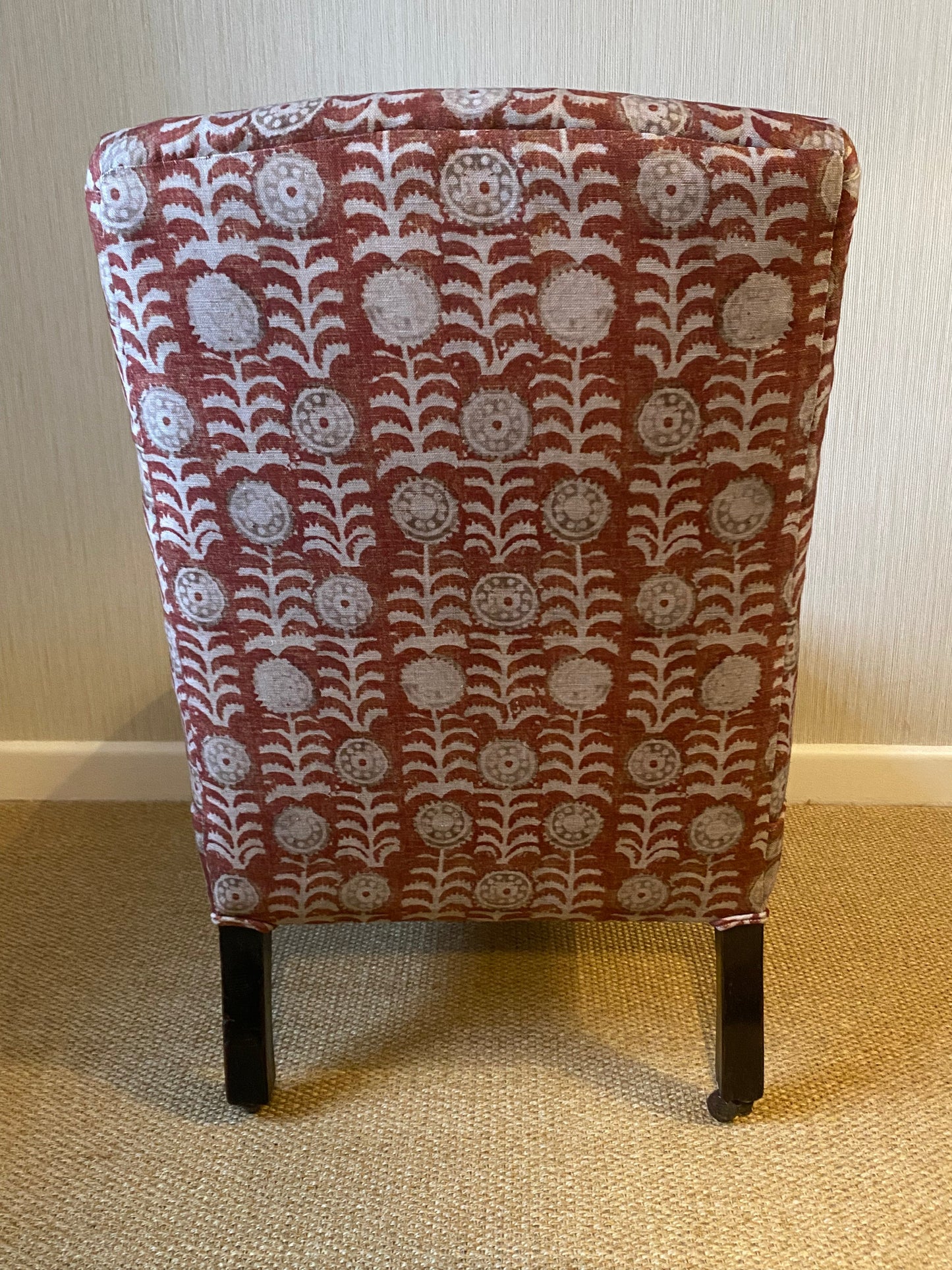 LOUIS – Antique Slipper Chair in Robert Kime fabric