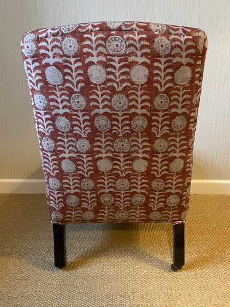 LOUIS – Antique Slipper Chair in Robert Kime fabric