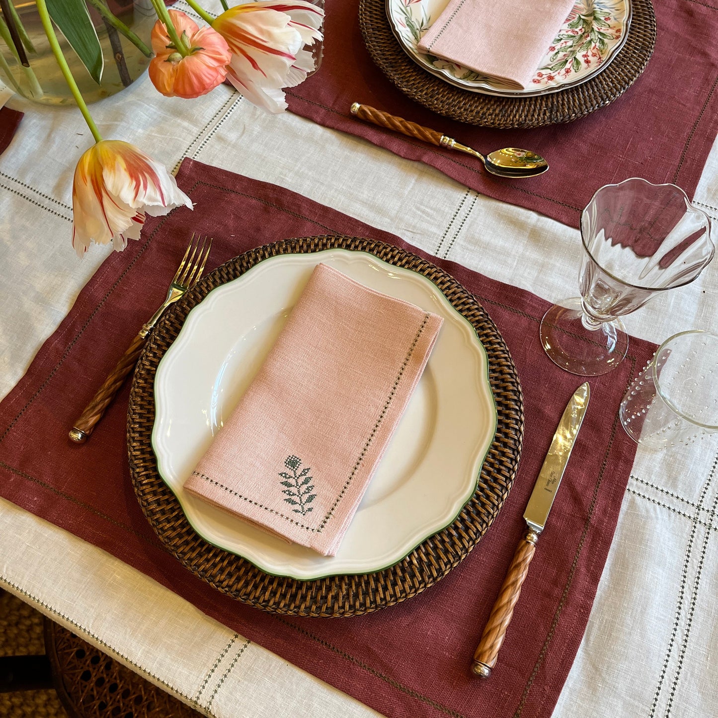 Set of English Rose Napkins with Ludmila Floral Embroidery