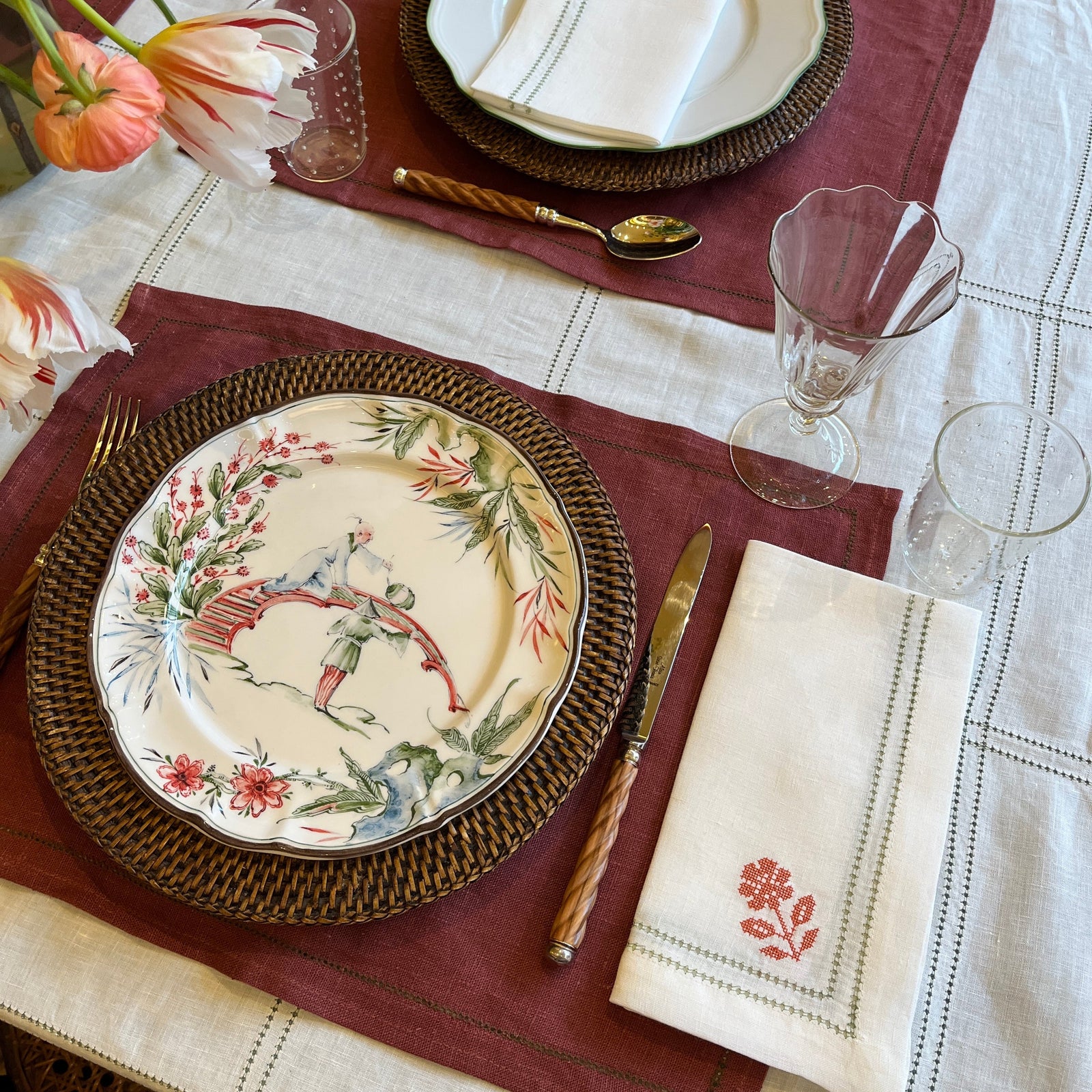 Set of Botanical Green Double Hemstitch Edge Napkins with Ruslan Floral Embroidery