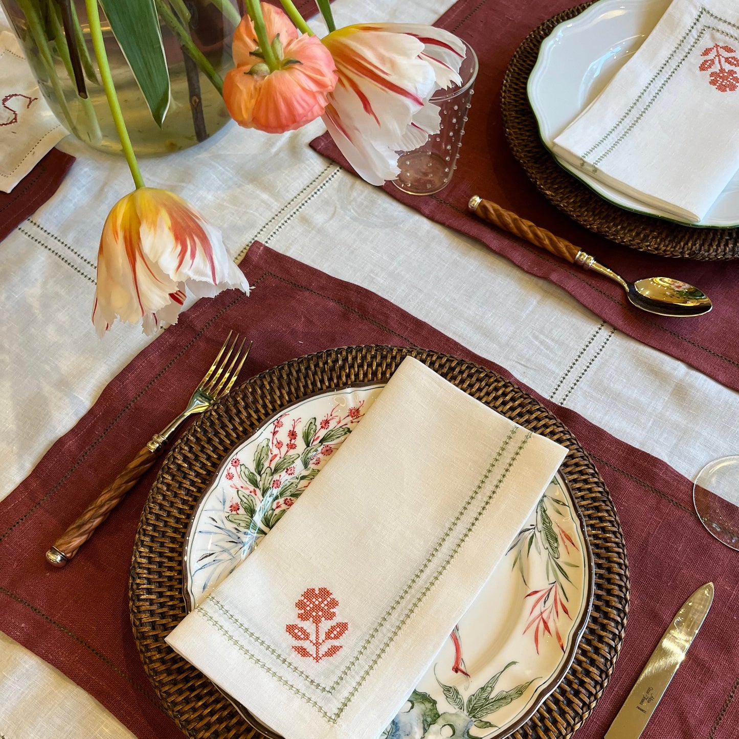 Set of Botanical Green Double Hemstitch Edge Napkins with Ruslan Floral Embroidery