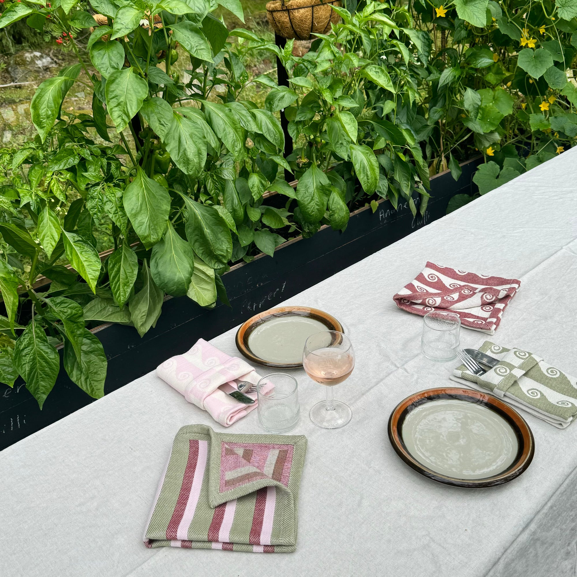 Napkin / Cortes