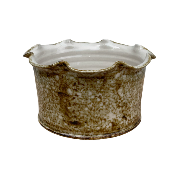 Frilly Dog Bowl - Sponged Iron