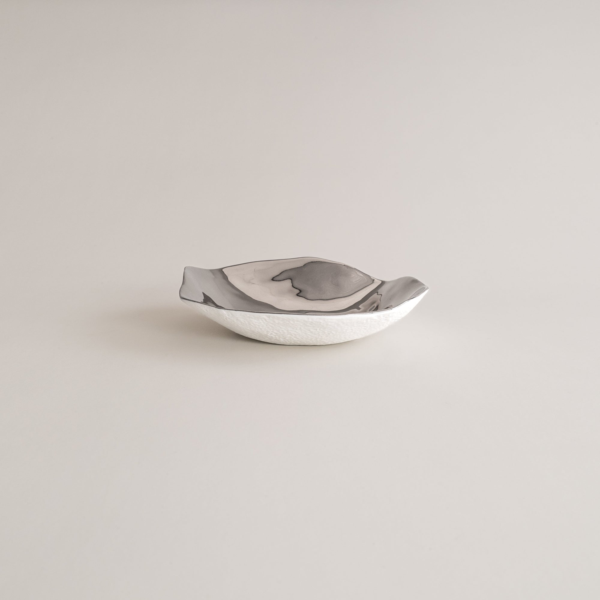 Set of 2 small plates / Indulge nº5 / Platinum