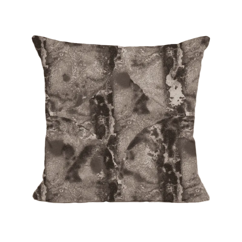 Irida Cushion-Black