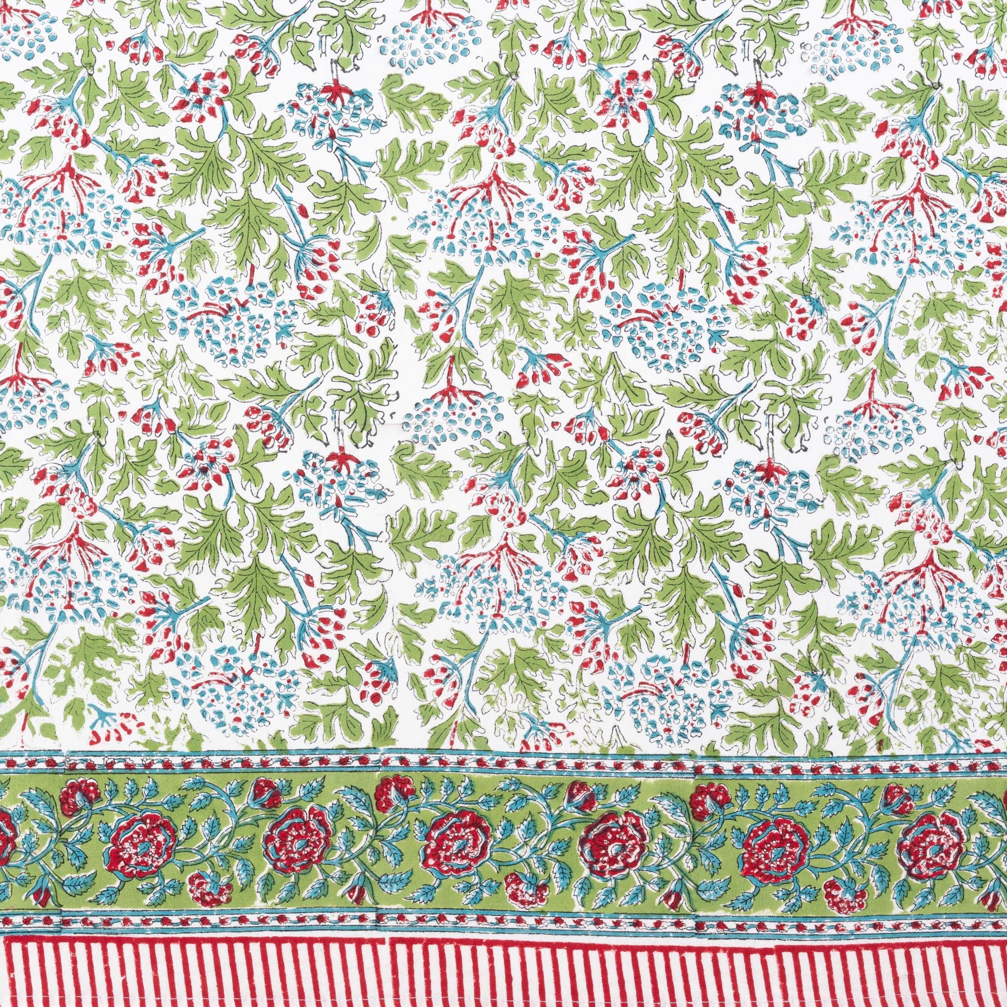 Kelpie Tablecloth in Green/Red
