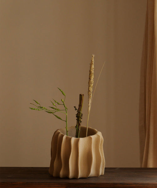 Kora | Plant Pot 01 | Oat