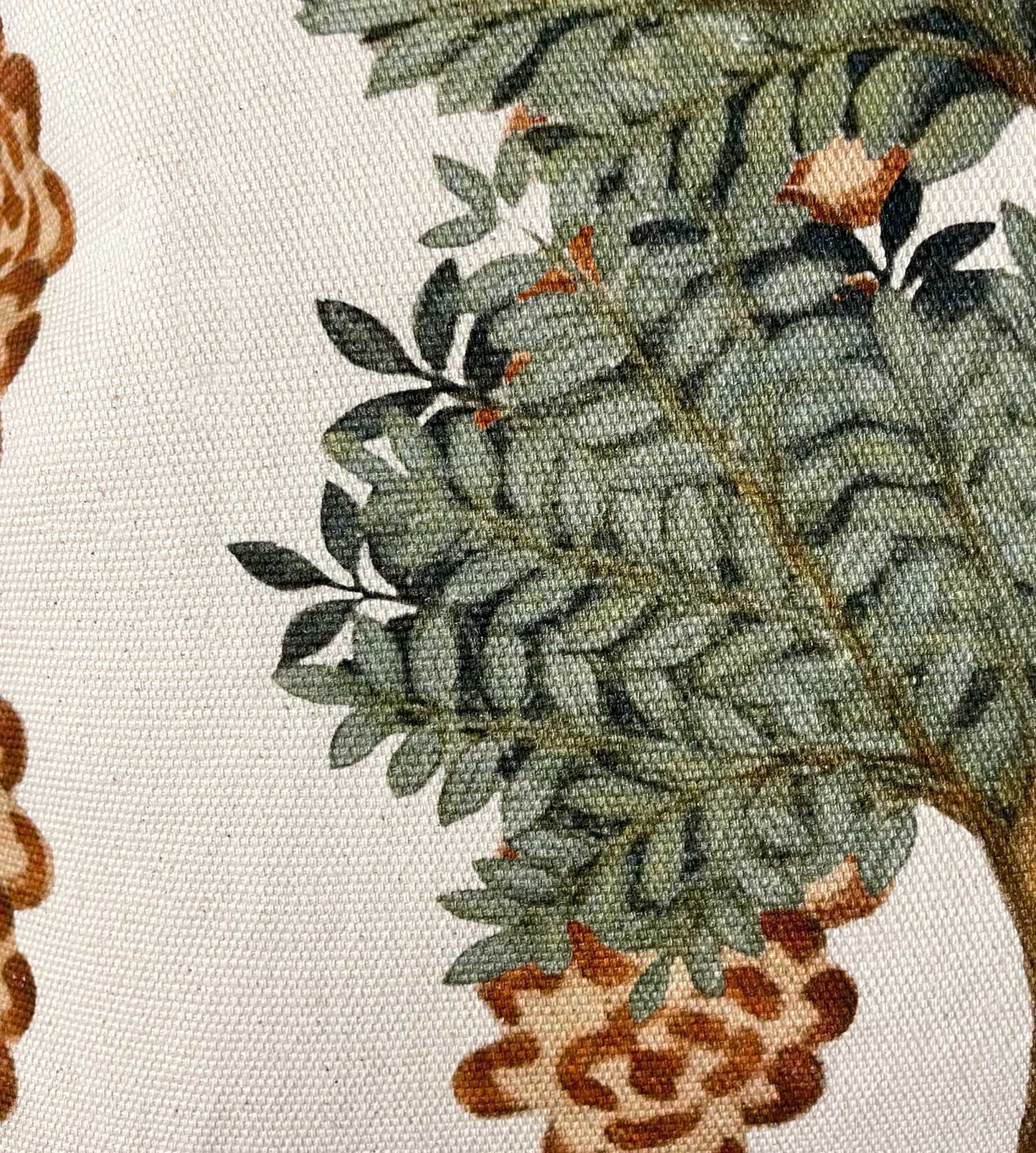 L'Albero Throw Pillow