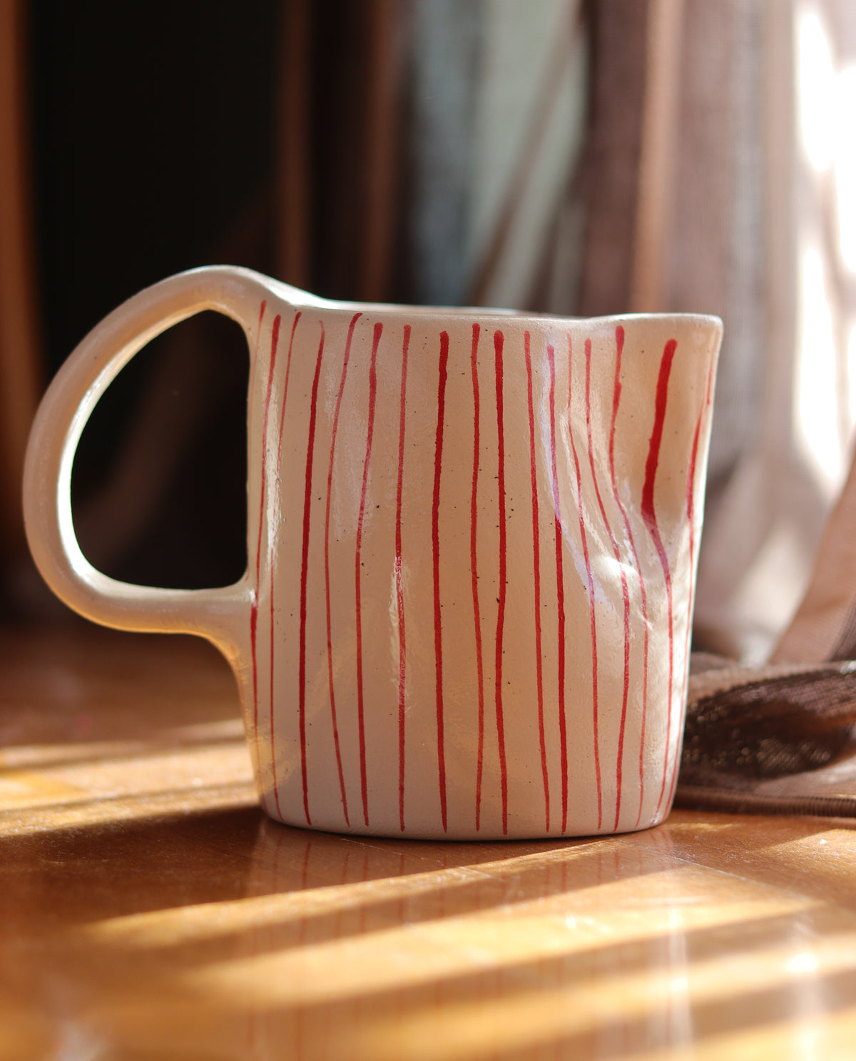 Vertical Line Carafe