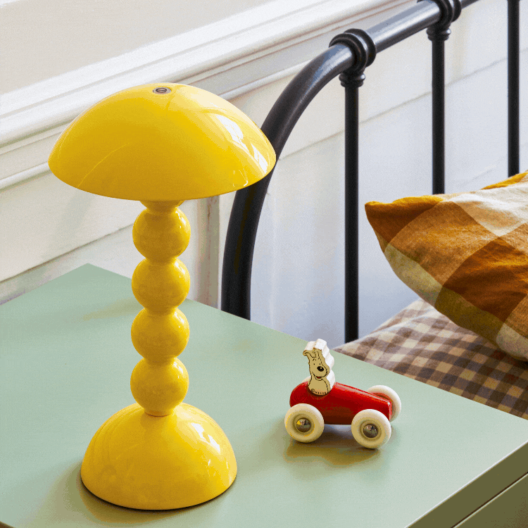 Buttercream Lacquer Rechargeable Bobbin LED Lamp
