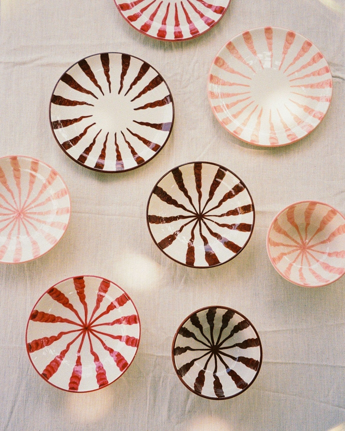 Wave Dinner Plate - Espresso