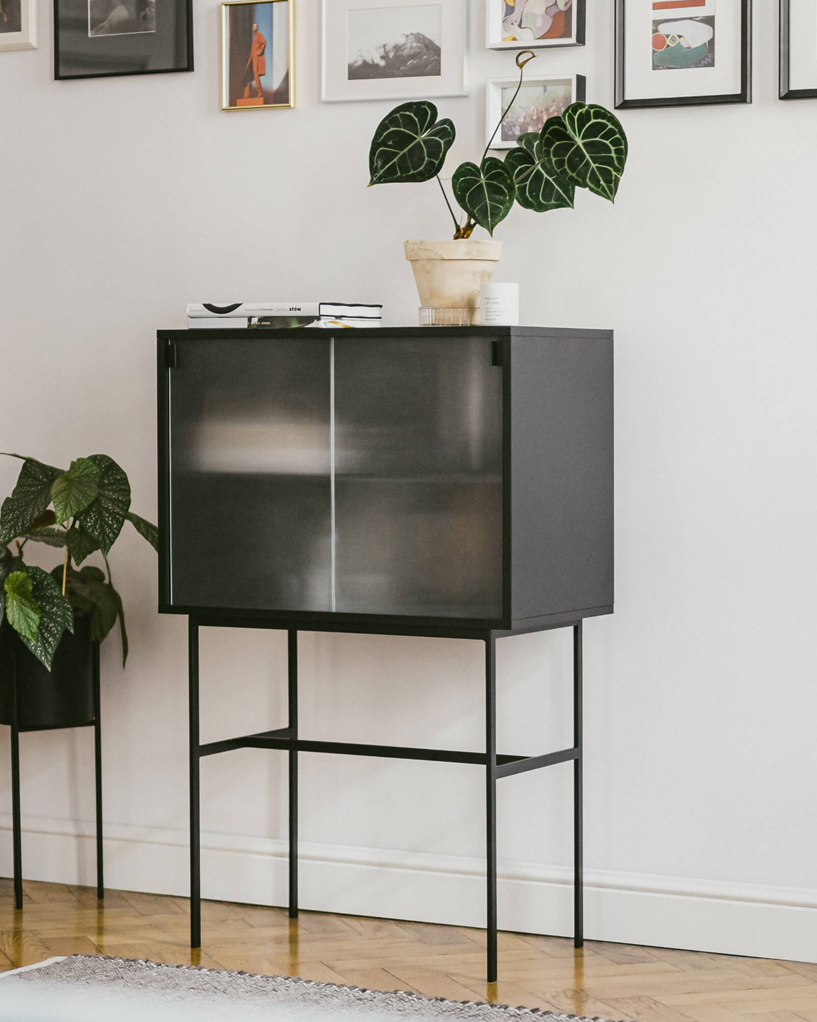 Lekko Cabinet