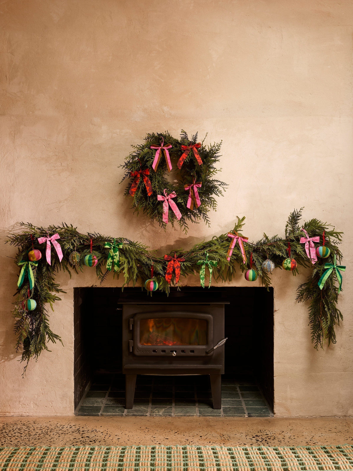 Mixed Green Bow Christmas Decoration Set