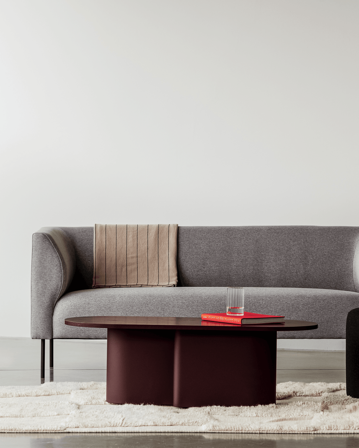 Looi Coffee Table