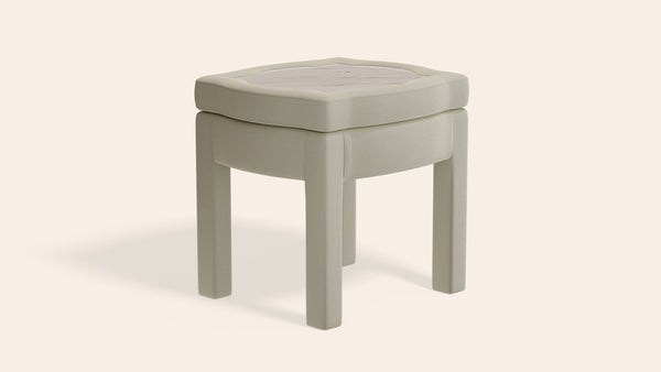 Piero Footstool, Nougat Boucle