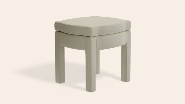 Piero Footstool, Nougat Boucle