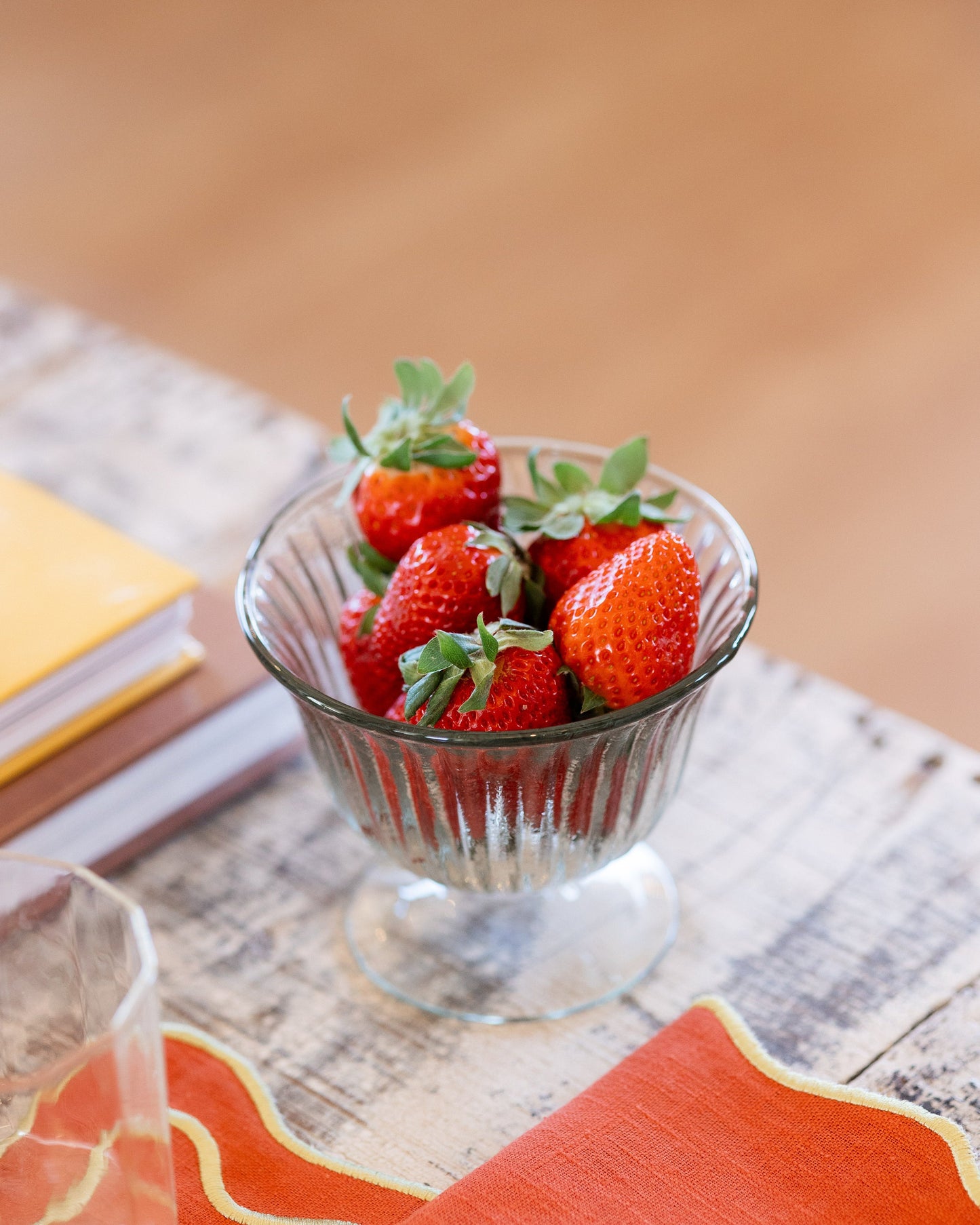 Small Romance Glass Bowl, 10 cm, Ø 12 cm