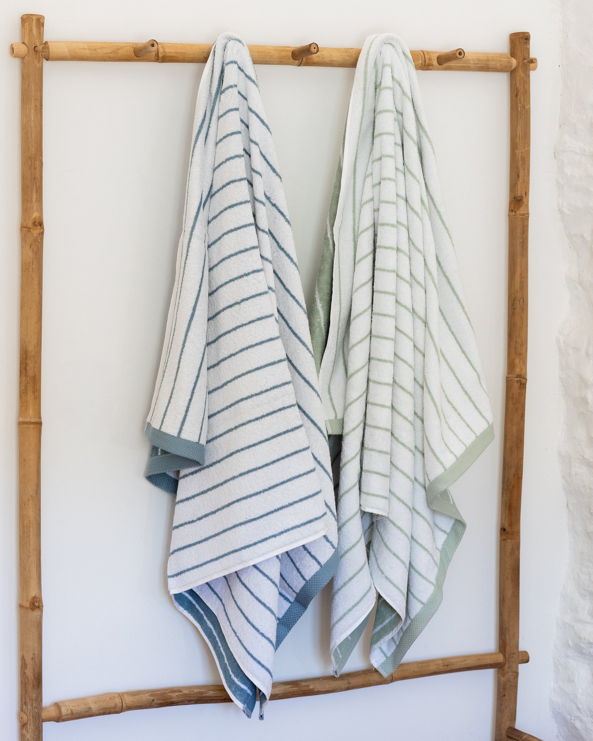 Blue Striped Bath Towel, 100% Cotton 500 g/m²