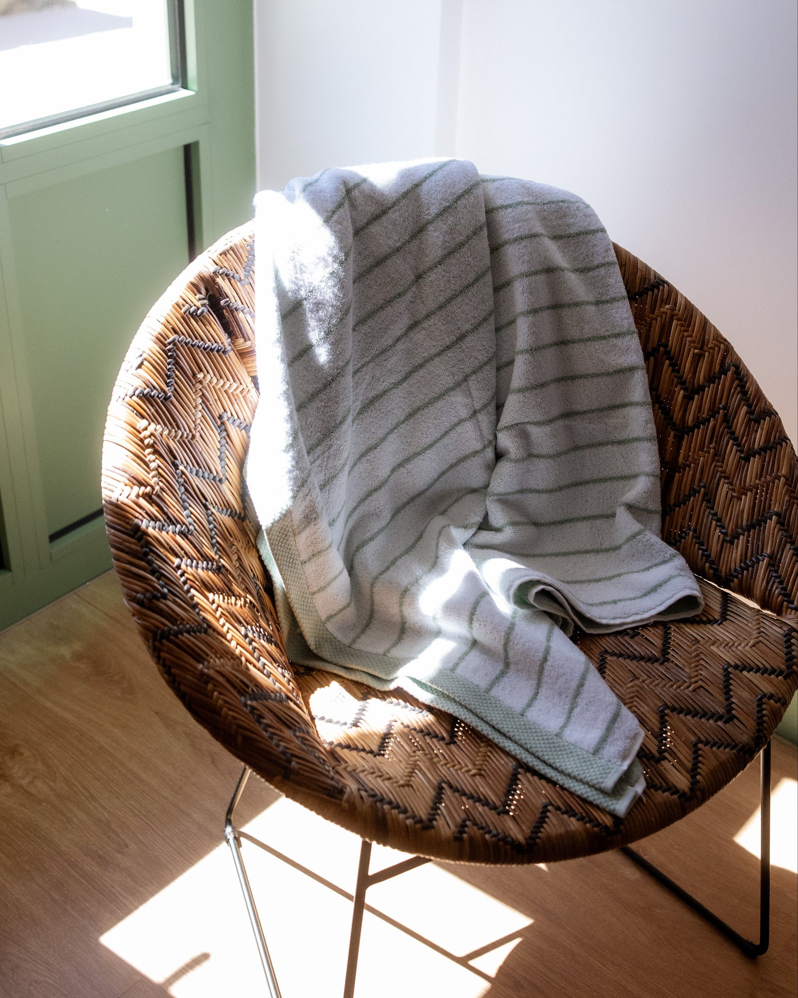 Green Striped Bath Towel, 100% Cotton 500 g/m²