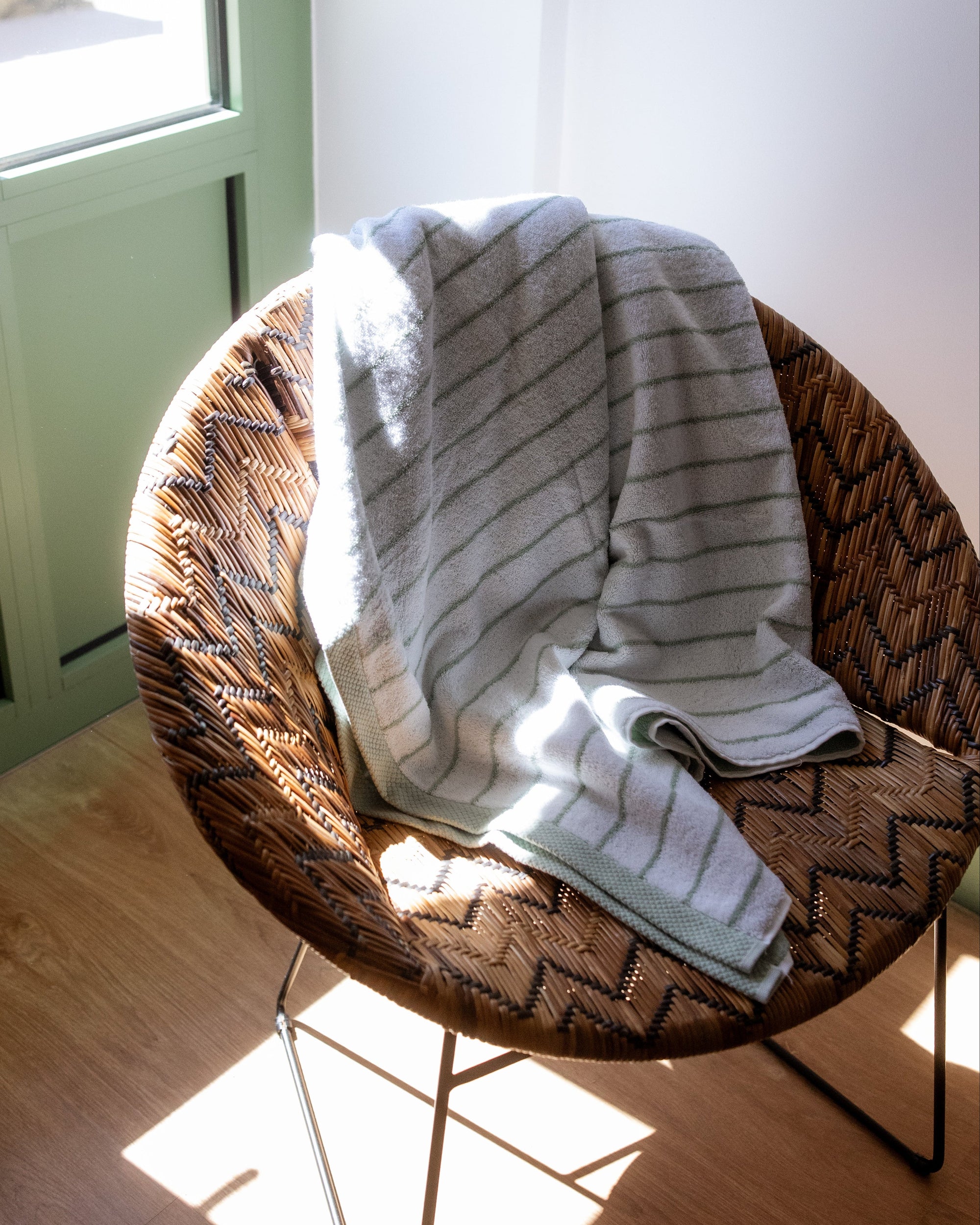 Green Striped Bath Towel, 100% Cotton 500 g/m²