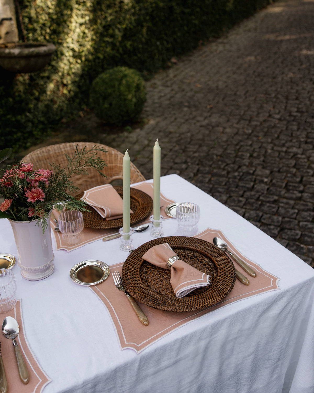 Placemat Sal, Pink with Champagne White