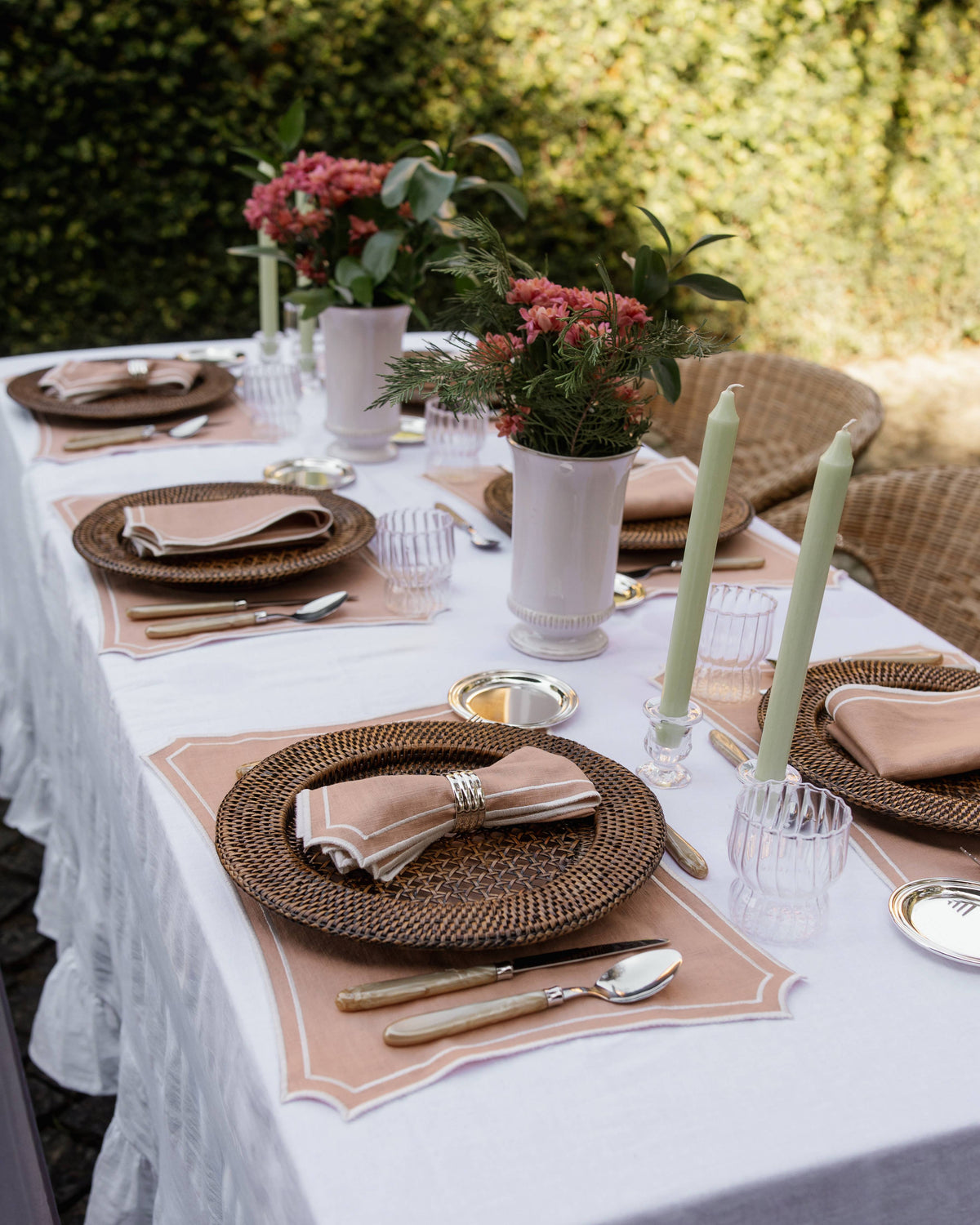 Placemat Sal, Pink with Champagne White