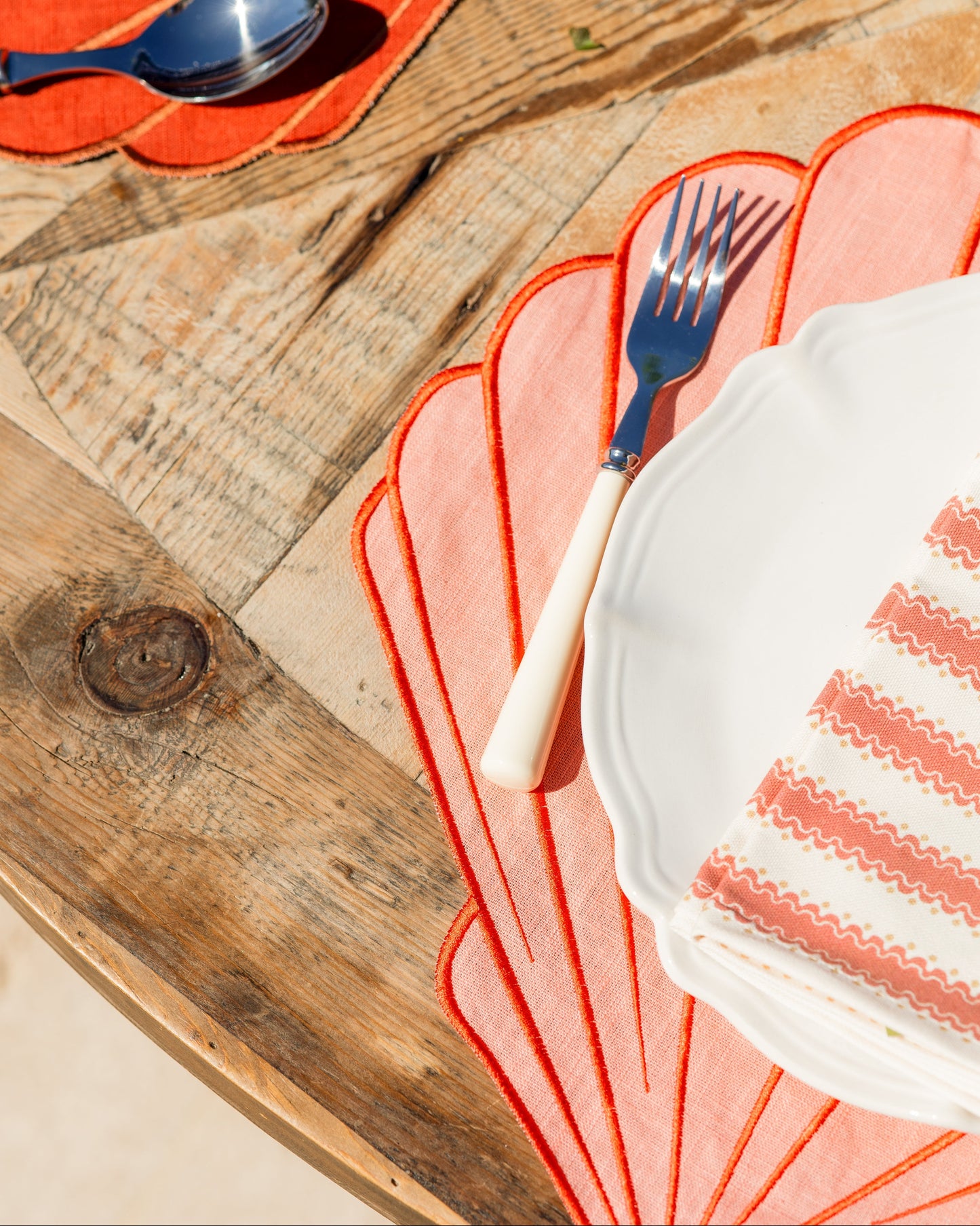 Placemat Concha, Salmon with Orange