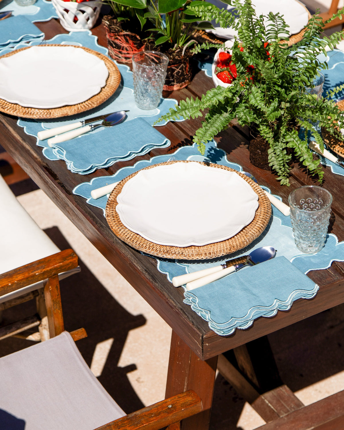Napkin Ondulado, Blue with Blue