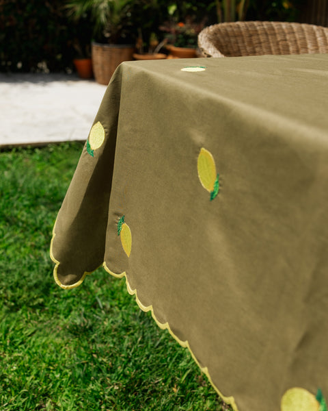 Tablecloth Embroidered with Lemons, Green