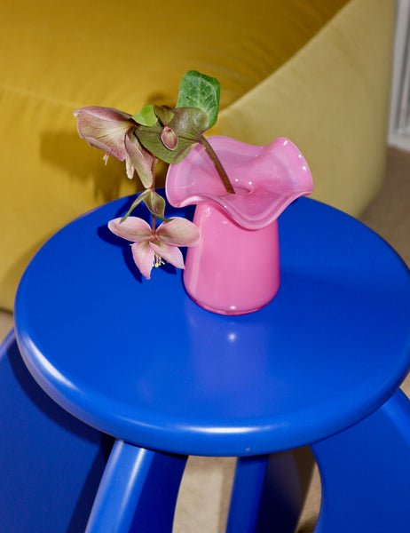 Marla Primrose Medium Handmade Glass Ruffle Bud Vase – Pink