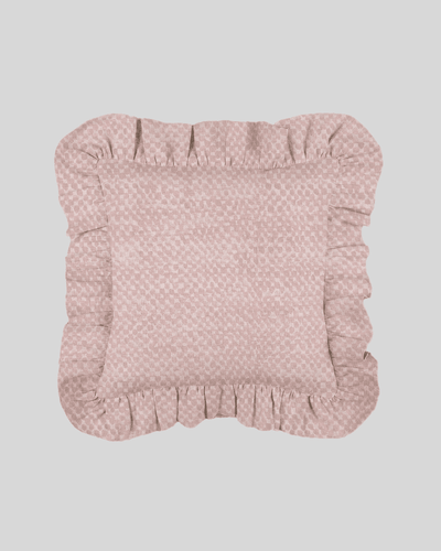 Melia-Cushioncover-ruffle-lightpink