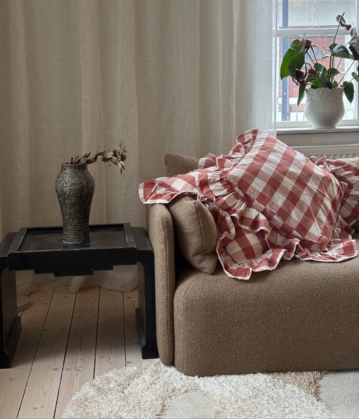 Frill Cushion Cover Bertel