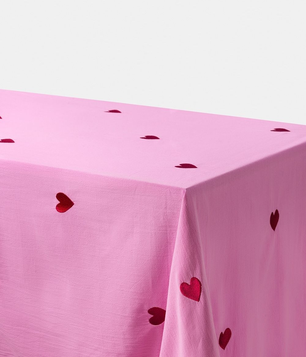 Tablecloth Pink Hearts