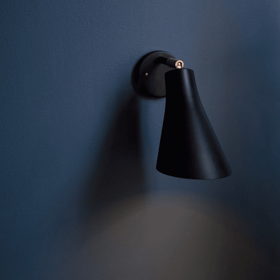 The Miller Wall Lamp