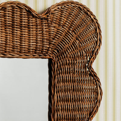Mimi-scalloped-mirror-medium-teak-close-up-top