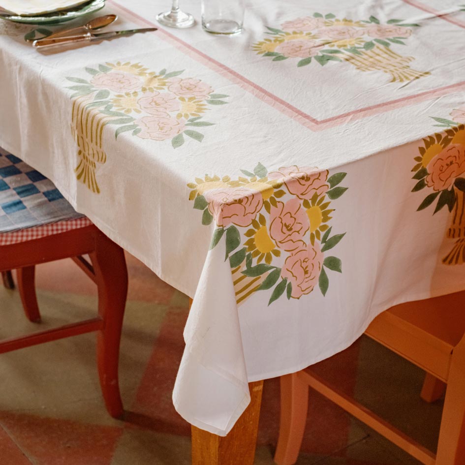 Tablecloth Peony Urn Pastel