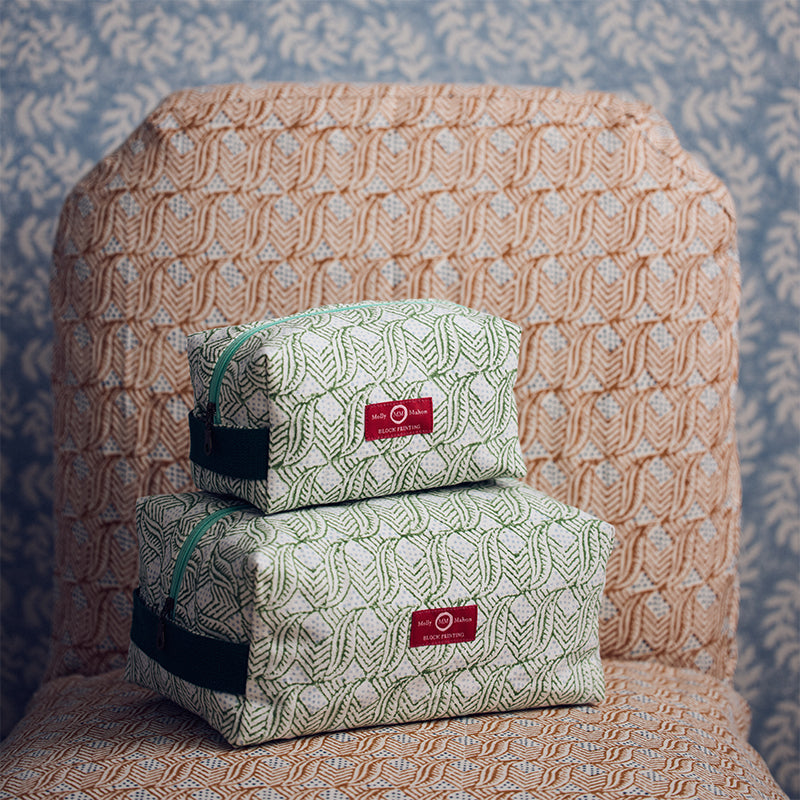 Travel Wash Bag Indian Leaf Green Blue