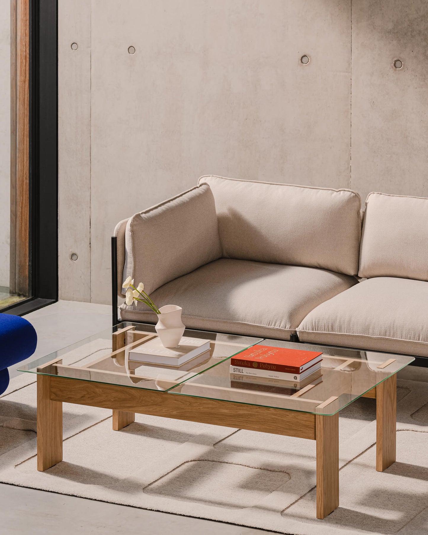 Naiko Coffee Table