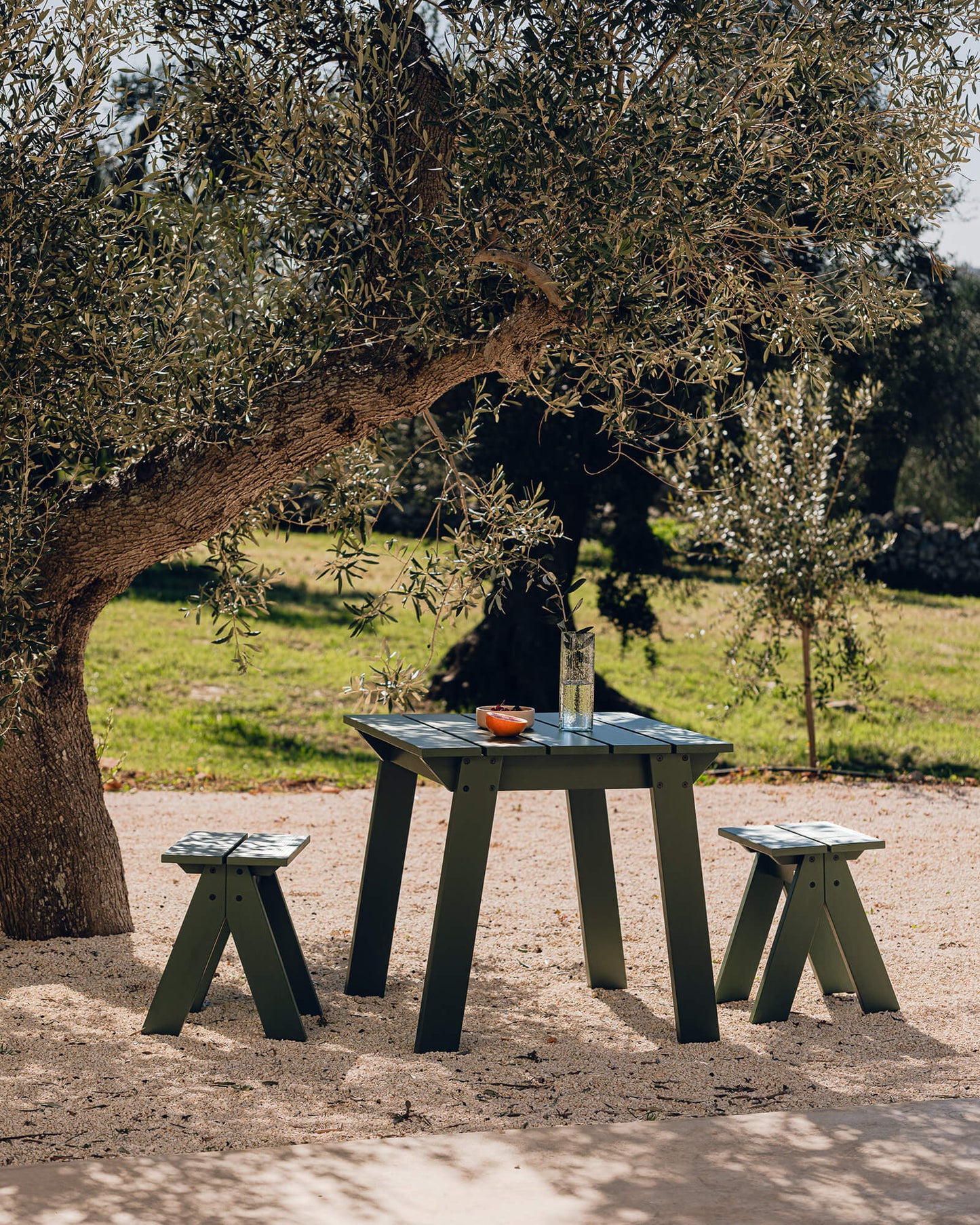 Navo Table - 79 x 77 cm