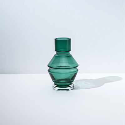 raawii Nicholai Wiig-Hansen - Relæ - glass vase - small Vase bristol green