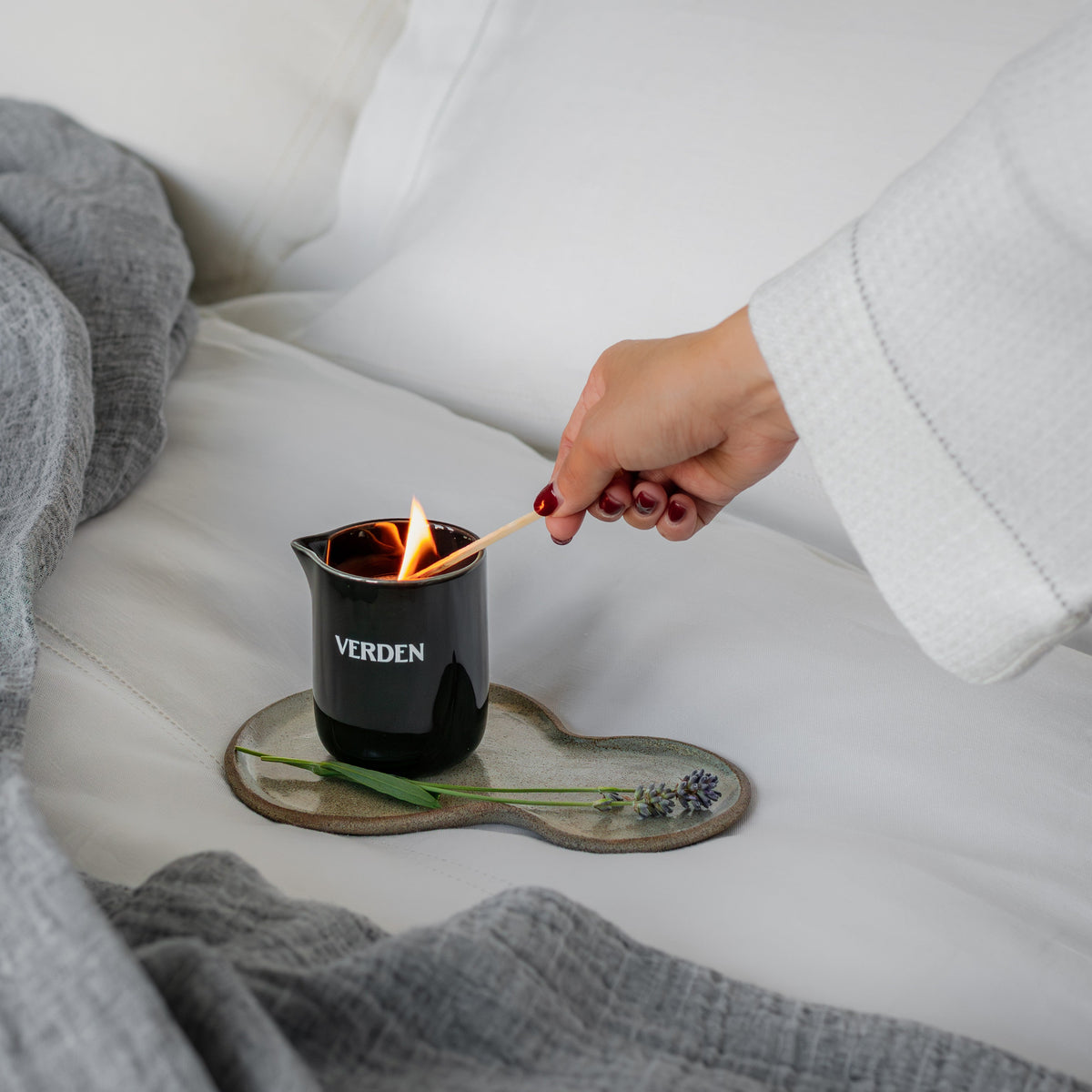 Nocturne Nourishing Skin Treatment Candle