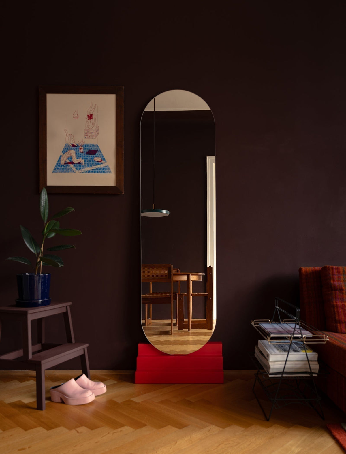 Nonchalant Mirror
