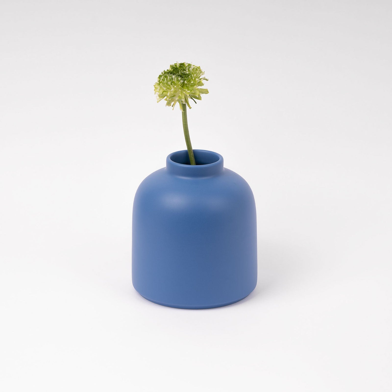 raawii Omar Sosa - Omar - vase Vase Electric blue
