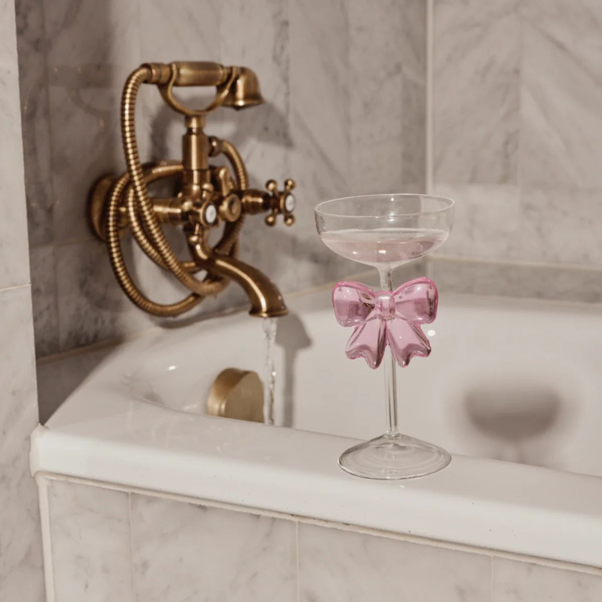 Bow Champagne Coupe Pink