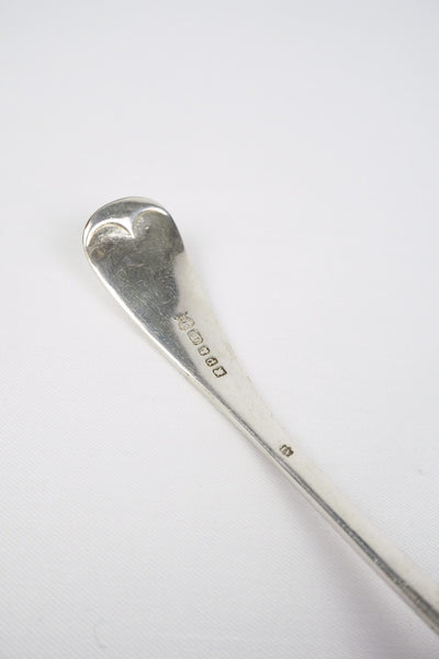 This Vintage Silver Plate Ladle is a stunning piece of service ware. Wildmore