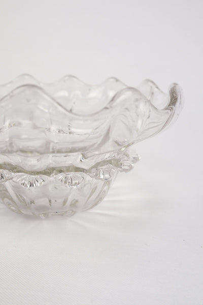 A stunning Vintage Hand Blown Glass Dish with delicate bubbles running through the glass giving it a gorgeous viscous look. Hand blown Mid-Century glass dish with a petal pattern around the centre. Wildmore