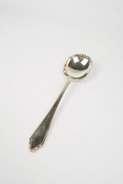 This stunning Antique Fruit Salad Spoon is the perfect piece for your kitchen. With an incredible crimped edge bowl of the spoon and a decorative handle