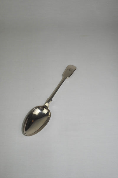 This Antique Silver Plate Serving Spoon is a stunning piece of service ware. Perfect for an elegant tablescape. Sourced for Wildmore. 