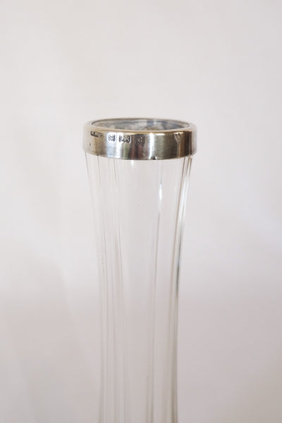 Stunning Glass and Silver Bud Vase by Arthur Willmore Pennington of Birmingham, Circa 1902. This stunning bud vase has a solid silver rim.