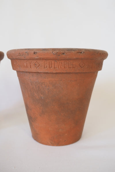 This lovely Pair of Vintage Sankey Pots are beautifully made from terracotta. This pair are circa 1960s, towards the end of manufacturing at Sankey.